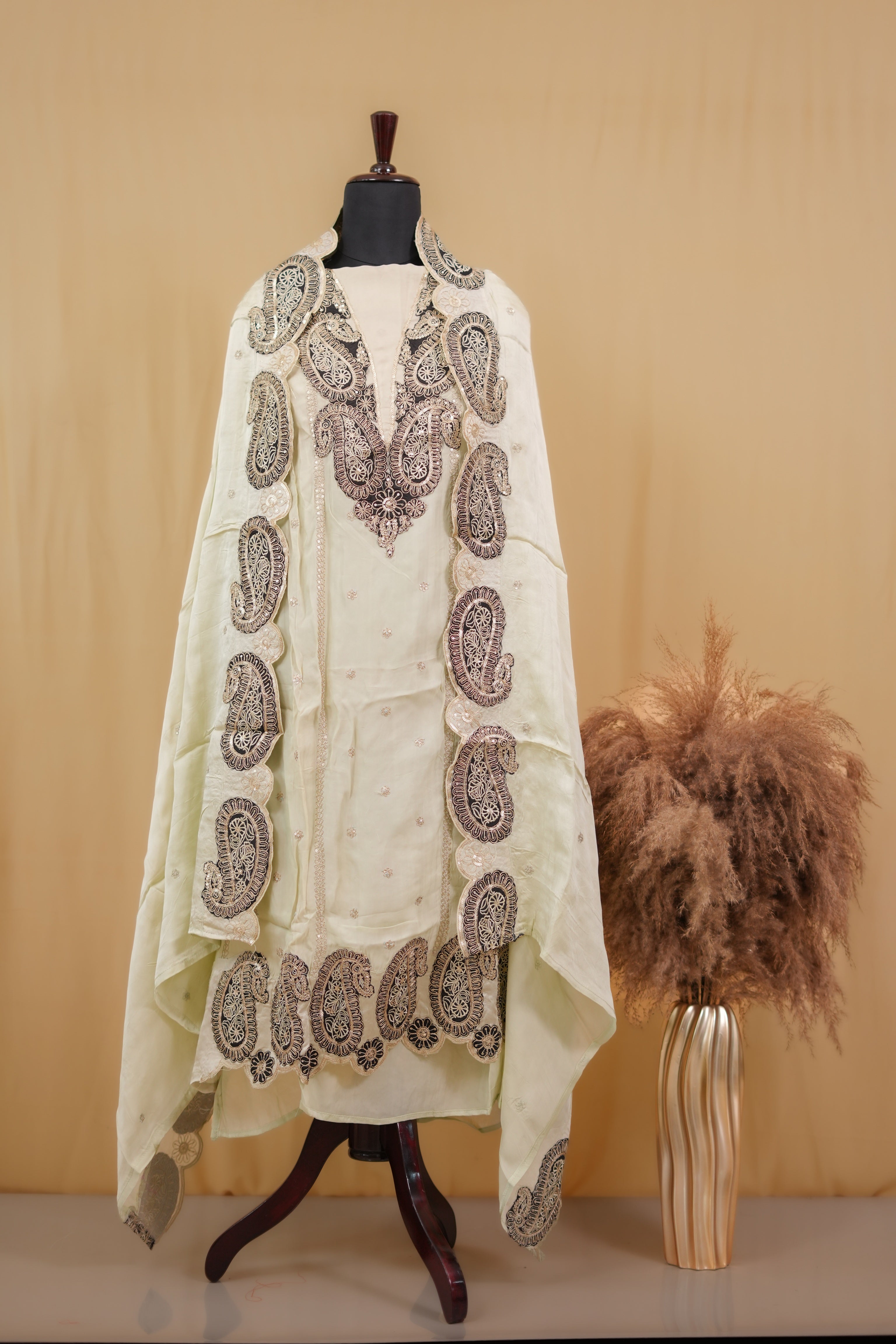 Midnight Paisley Echo suit